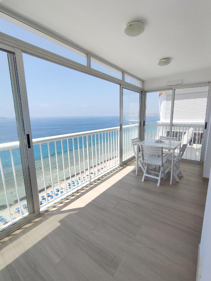 Apartamento Veracruz - Primera Linea De Playa Benidorm Kültér fotó